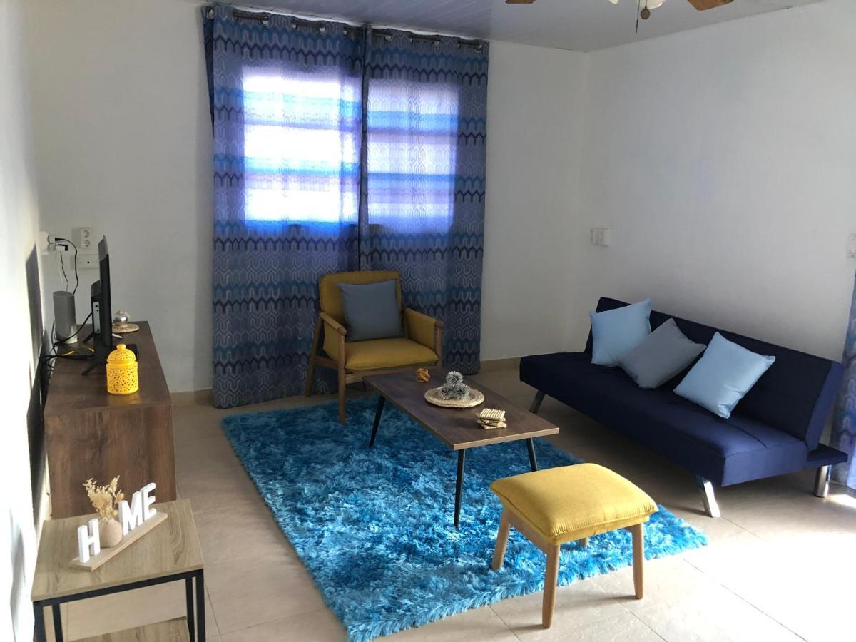Local Home Aruba Oranjestad Ngoại thất bức ảnh