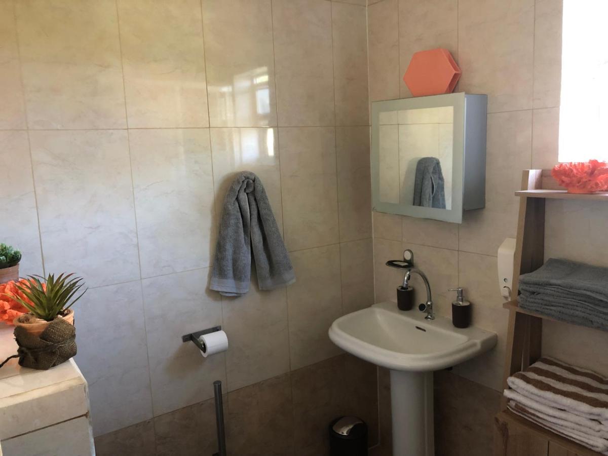 Local Home Aruba Oranjestad Ngoại thất bức ảnh